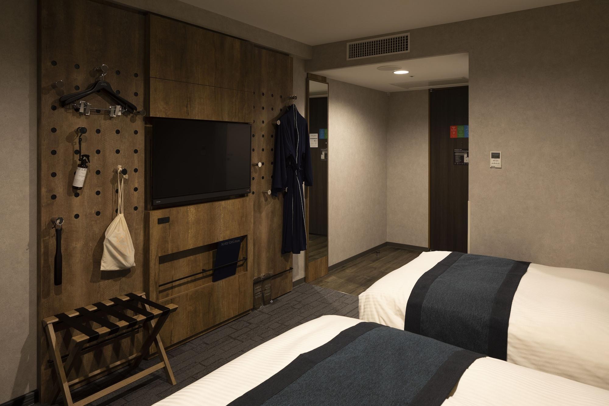 Отель The Knot Tokyo Shinjuku Экстерьер фото