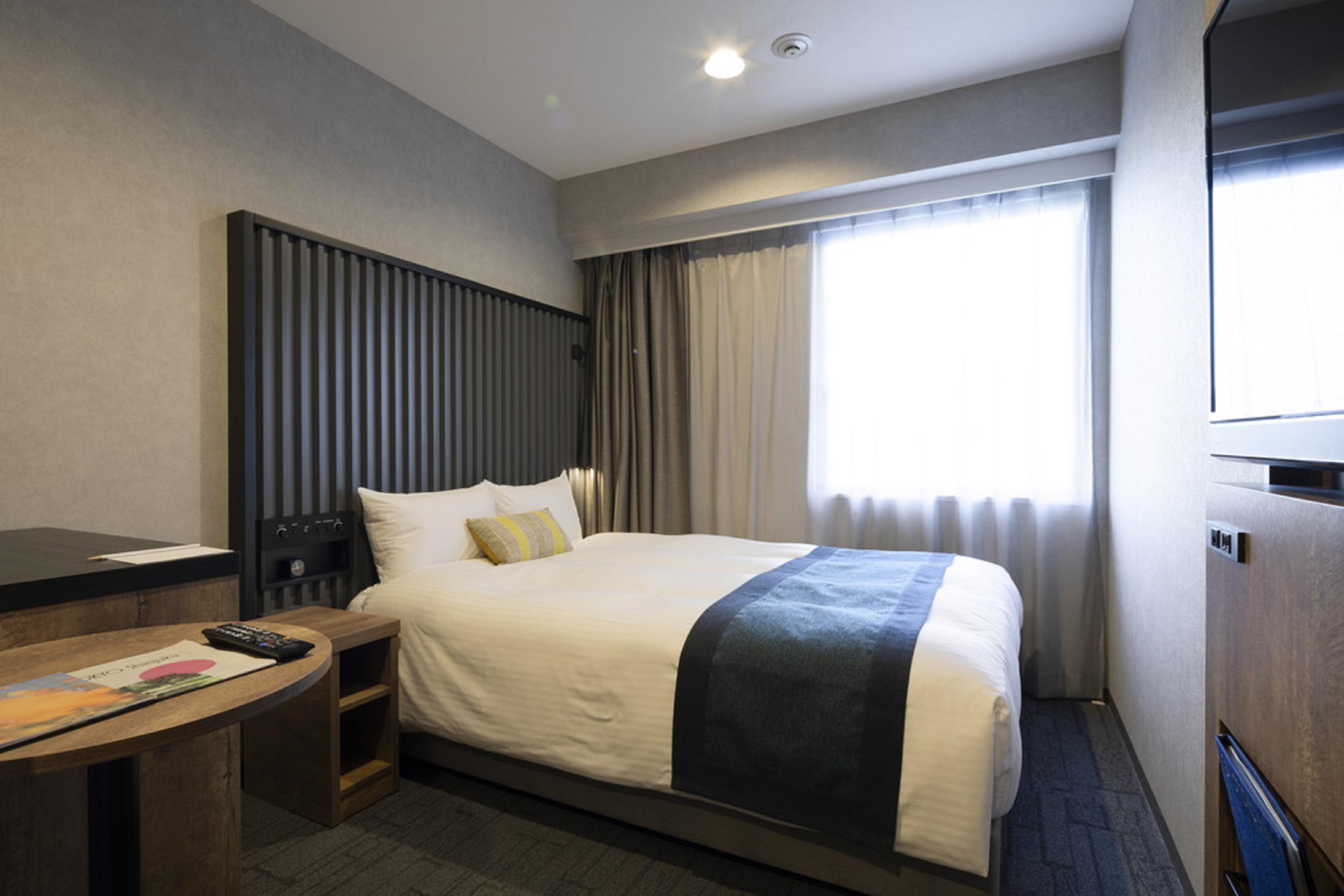 Отель The Knot Tokyo Shinjuku Экстерьер фото