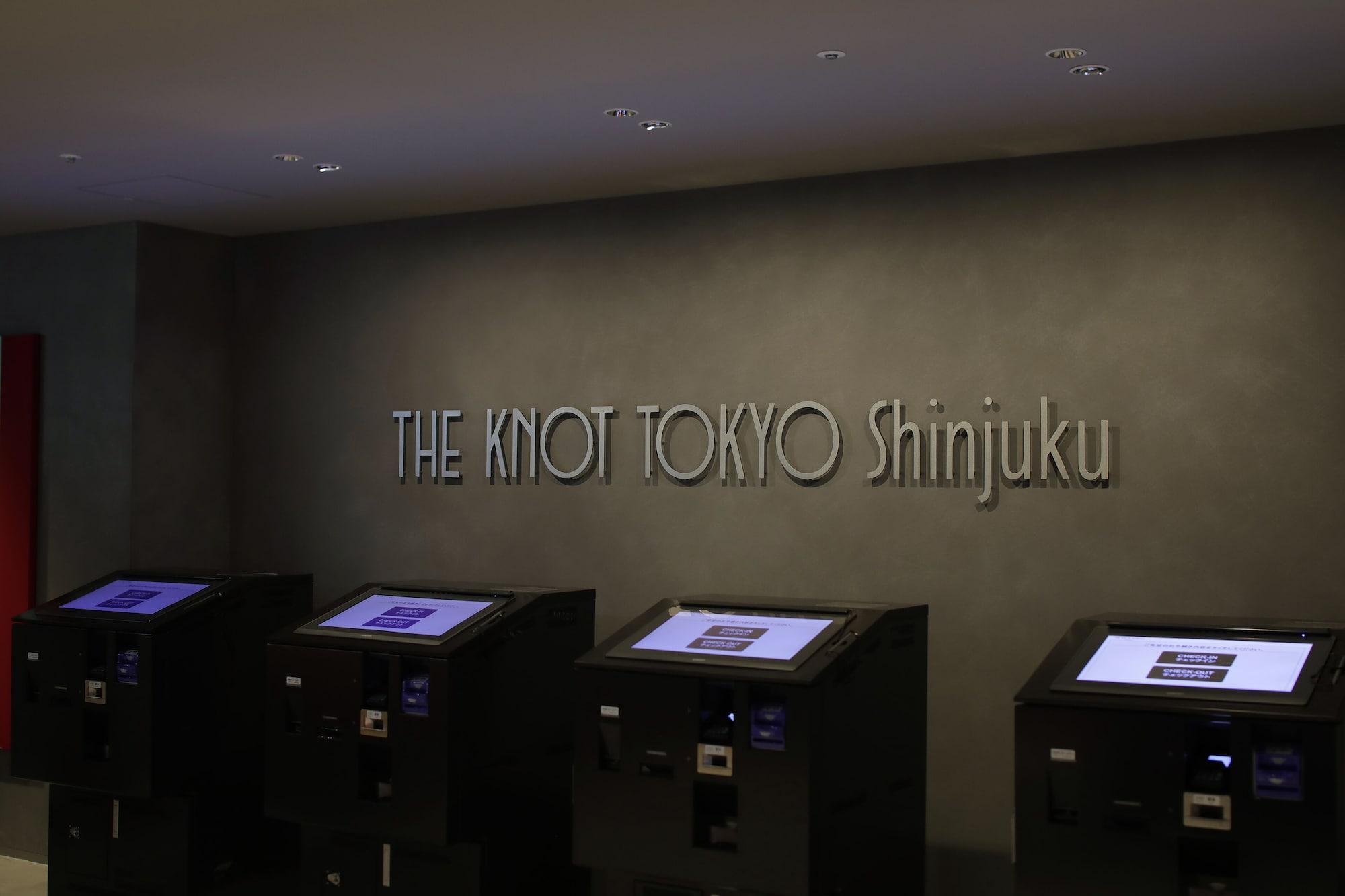 Отель The Knot Tokyo Shinjuku Экстерьер фото