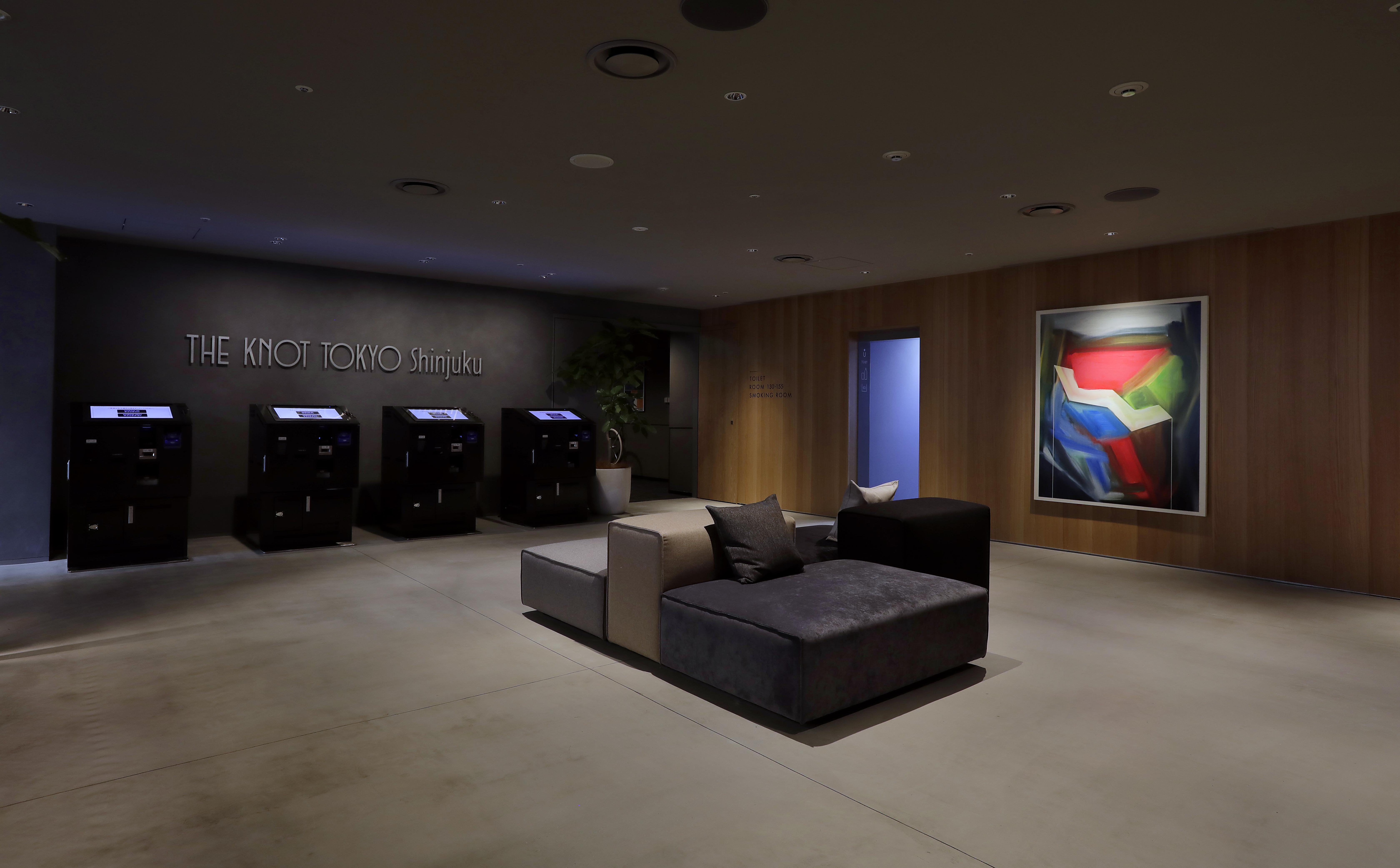 Отель The Knot Tokyo Shinjuku Экстерьер фото
